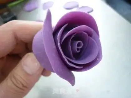 Make Simulation of roses step 9