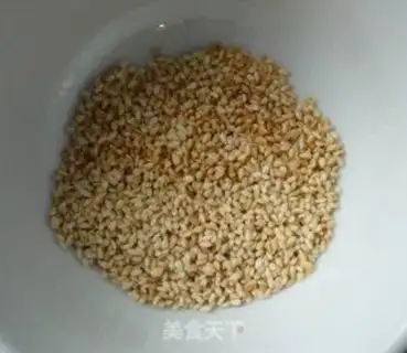 Make Spicy shrimp from a dry pot step 2