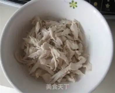 Make Spicy chicken silk step 4