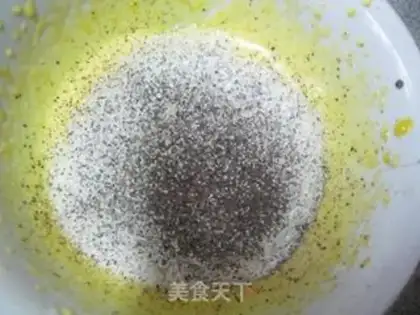 Make Coffee sponge rolls step 3