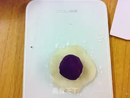 Make Potato ice mooncake step 7