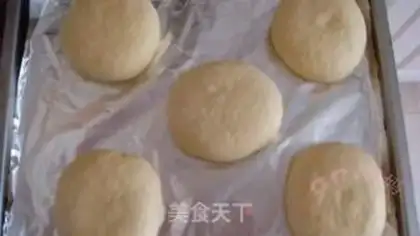 Make Panda bread step 5