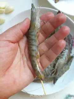 Make Garlic shrimp step 2