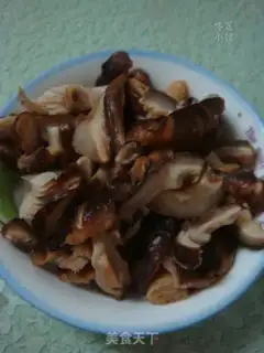 Make Horseshoe corn mushroom noodles step 2