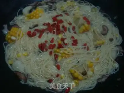Make Horseshoe corn mushroom noodles step 8