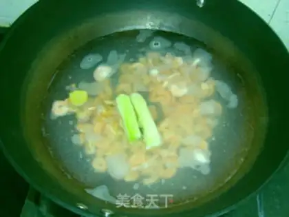 Make Spicy shrimp step 1