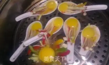 Make Poppy veggie shrimp step 11
