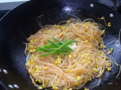 Make Soybean sprouts step 4