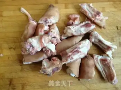 Make Corn stew pig