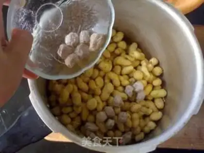 Make Plum peanuts step 2