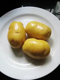 Make Fried potatoes step 1