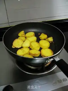 Make Fried potatoes step 8