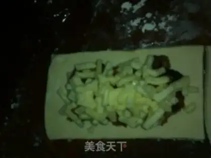 Make Chocolate banana pie step 2