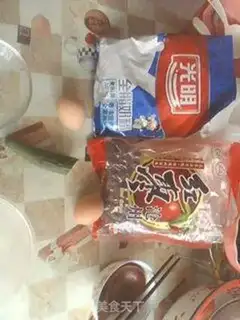 Make Red-tree cake step 0