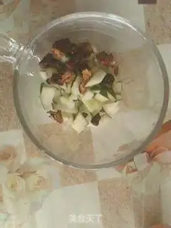 Make Red-tree cake step 1