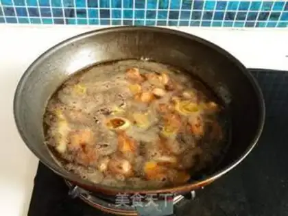 Make Red beef noodles step 8