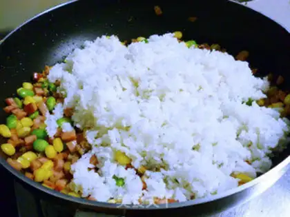 Make Ham and rice step 4