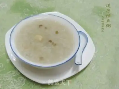 Make Lotus green bean congee step 7