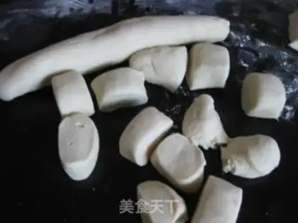 Make Frozen meat buns step 6