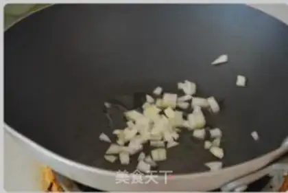 Make Pineapple seafood step 2