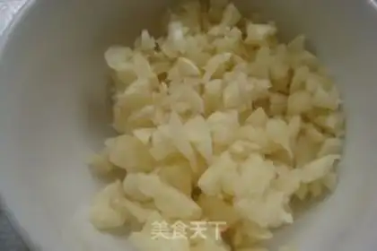 Make Garlic pork and eggplant step 3