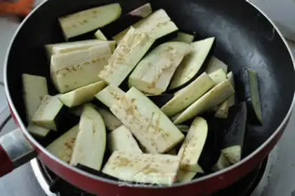 Make Meat and eggplant step 4
