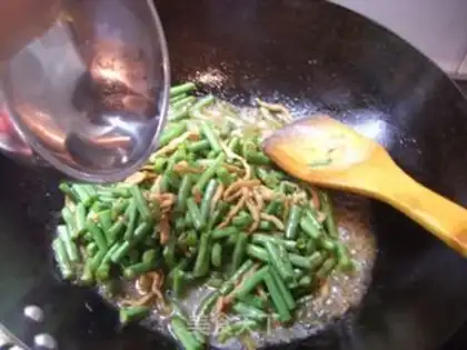 Make Spaghetti beans step 8