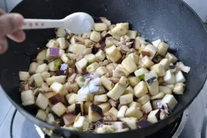 Make The eggplant noodles step 6