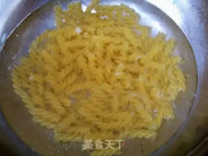 Make Spaghetti step 2