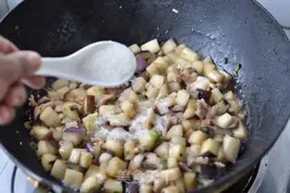 Make The eggplant noodles step 7