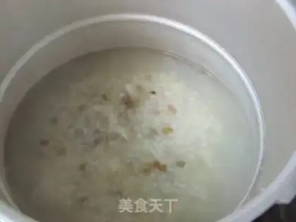 Make Lotus green bean congee step 5