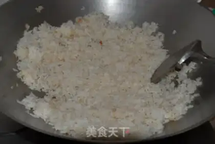 Make Pineapple rice step 8