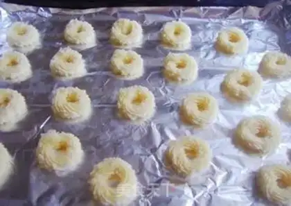 Make Vanilla cookies step 7