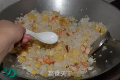 Make Pineapple rice step 10