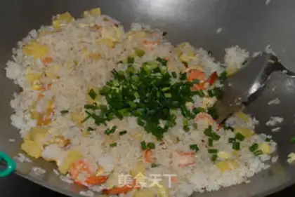 Make Pineapple rice step 12
