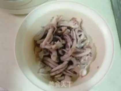 Make Dalian steel squid shavings step 0