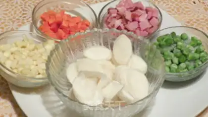 Make Ham-year-old pastry soup step 0