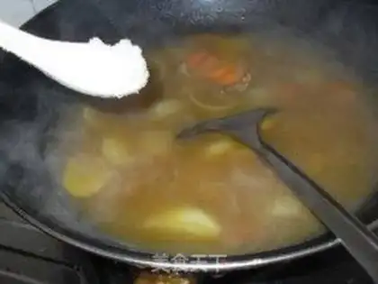 Make Curry beef soup step 6