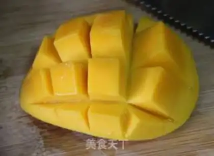 Make Homemade mango sauce step 1