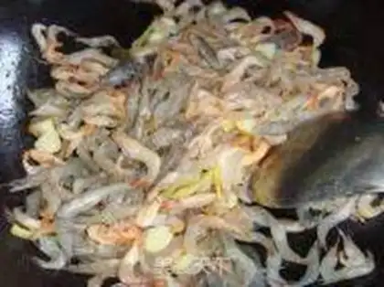 Make Spicy shrimp step 2