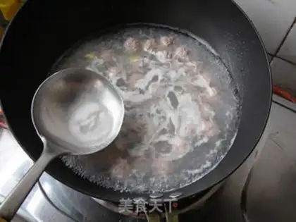 Make Beefball soup step 9