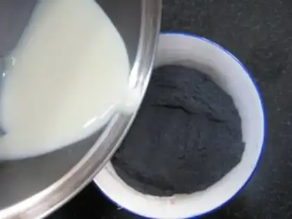 Make Black sesame soy cream step 2