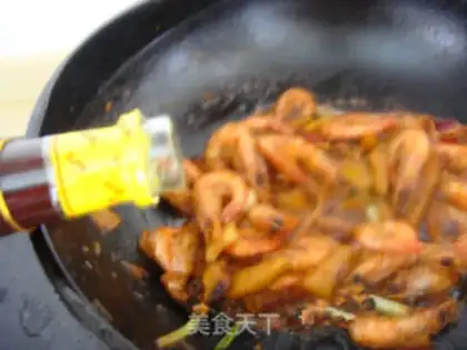 Make Shanghai oiled shrimp step 7