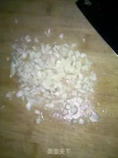 Make Garlic broccoli step 1