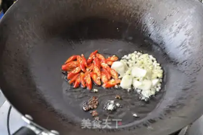 Make Spicy cucumbers step 2