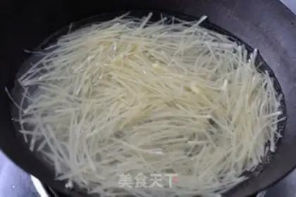 Make Spicy potatoes step 2