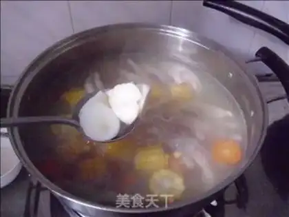 Make Five-colour chicken claw soup step 9