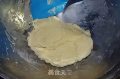 Make Little Bear Barcake step 6