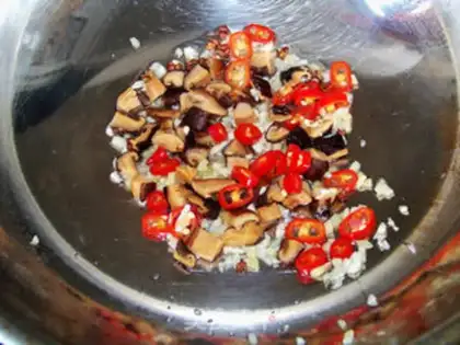Make Spicy soy sauce step 3