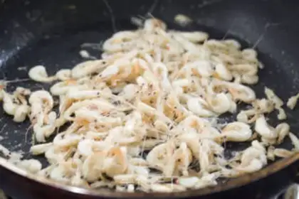 Make Shrimp radish step 1